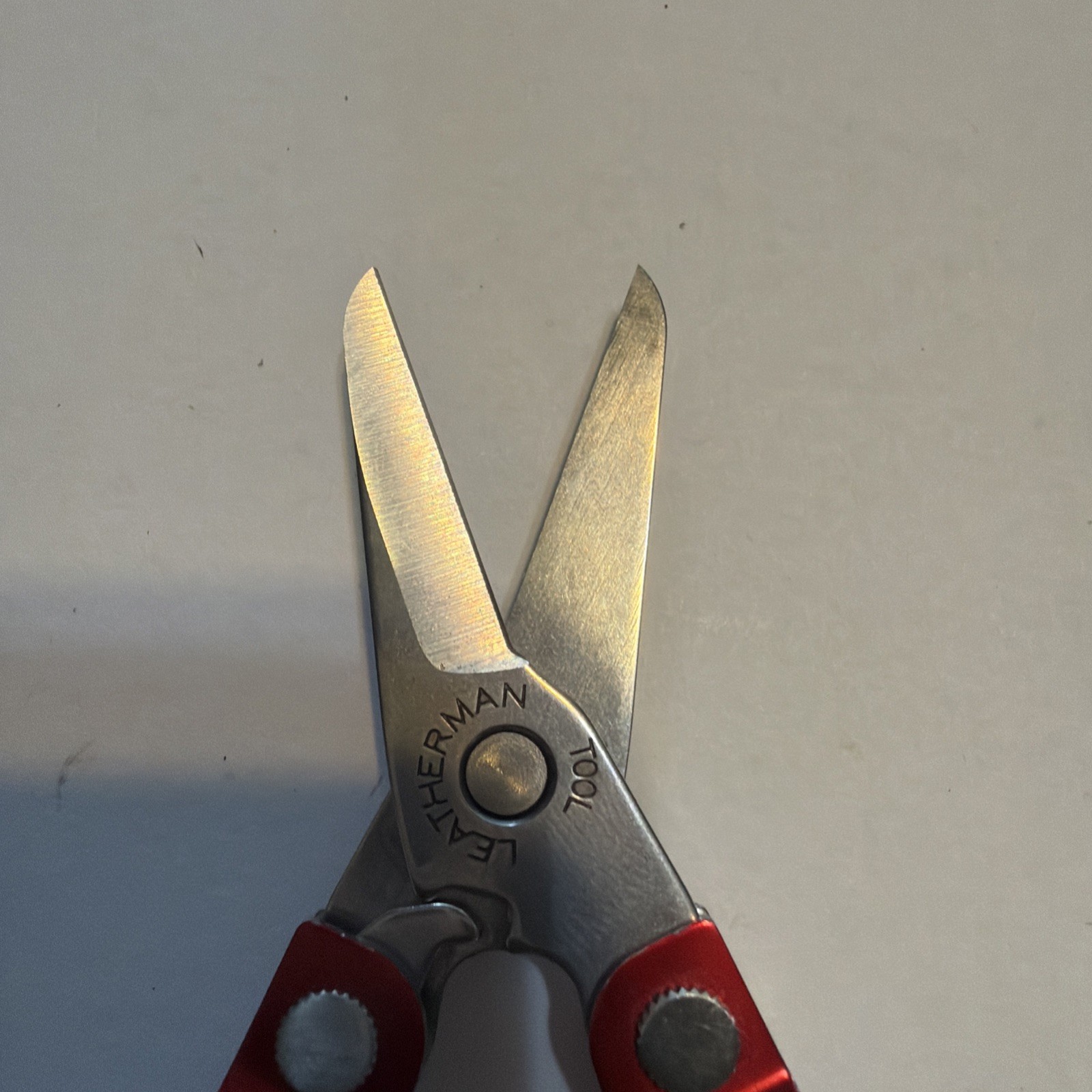 Leatherman Micra Multi-Tool, Knife, Scissors, Key Ring, Red , Stainless.
