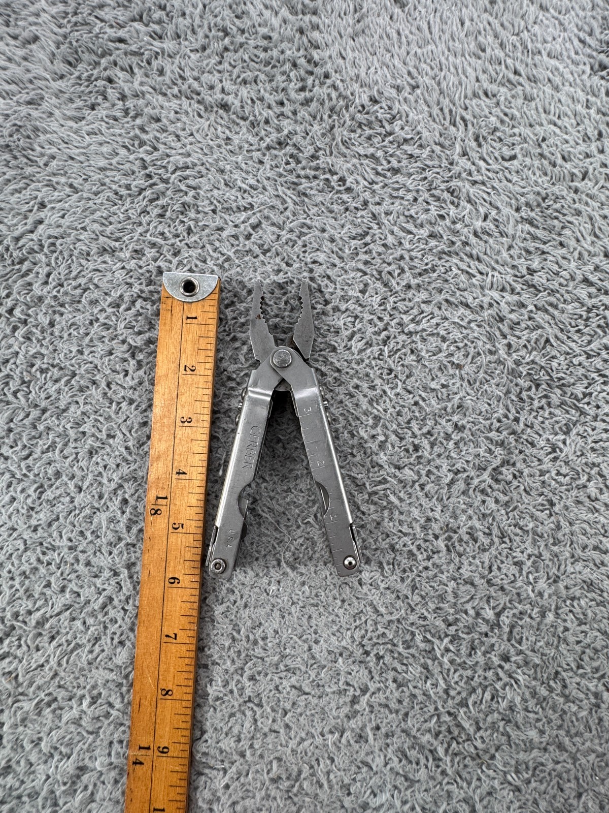 Gerber Multi-Plier 600, Carbide Cutters, Bluntnose – Gray