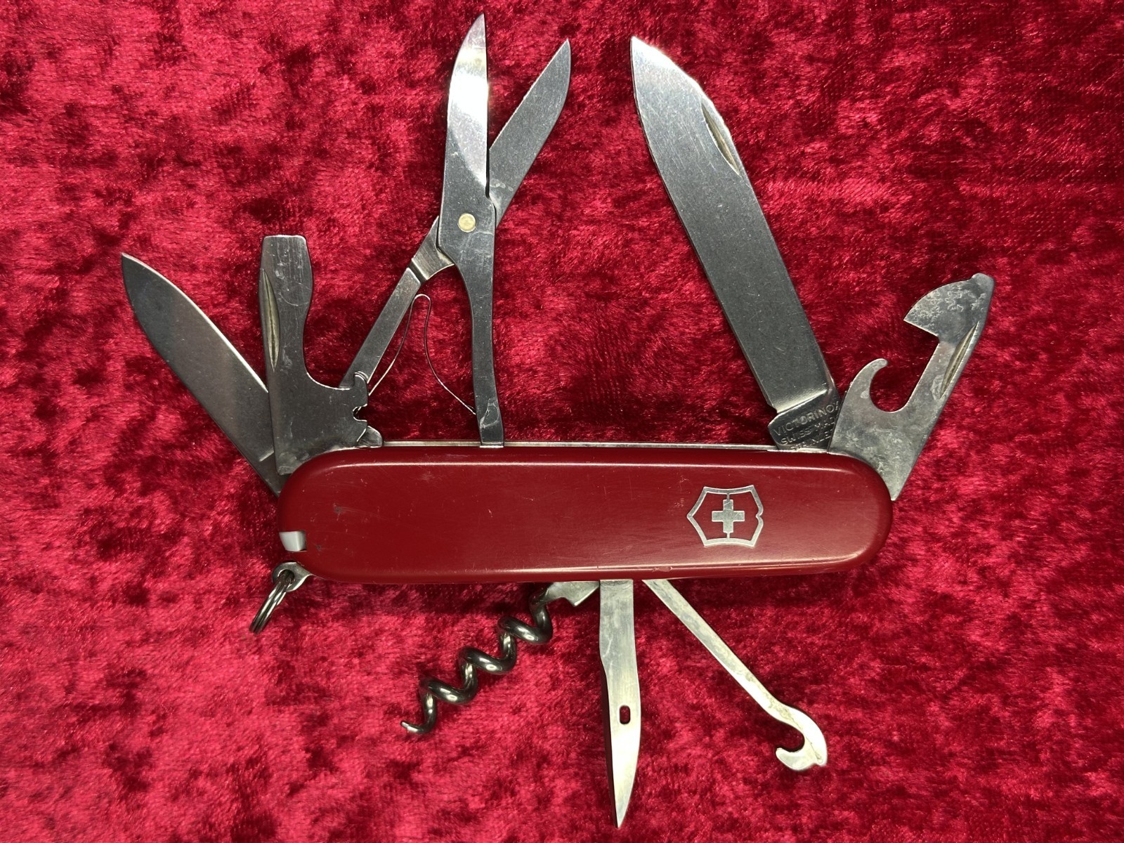 Victorinox Climber Red Swiss Army Knife 11 Tool 3 Layer Random Pick (183)