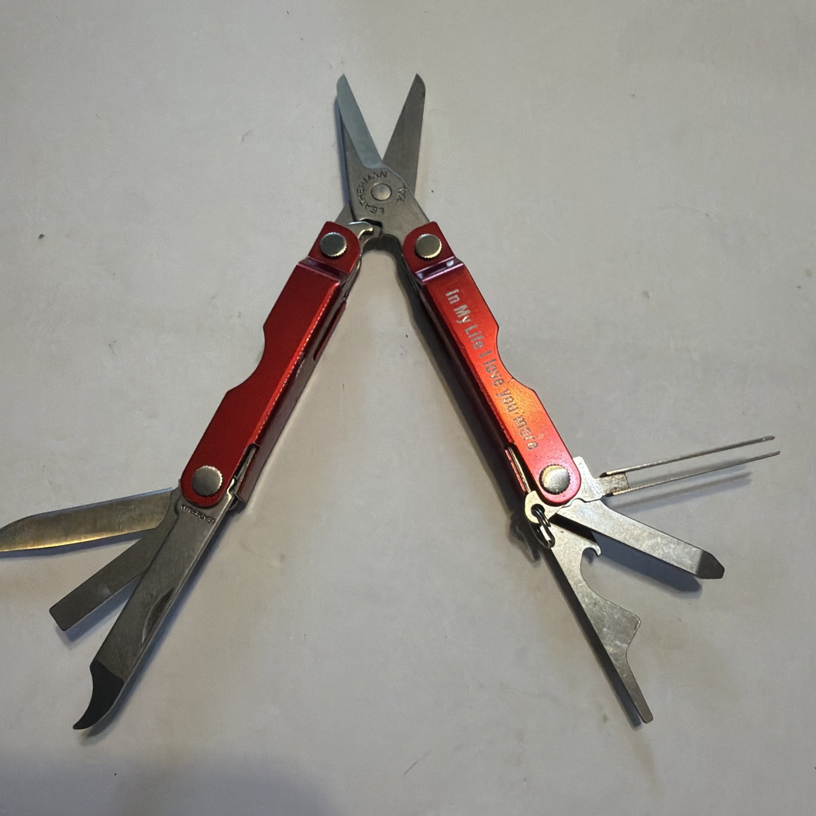 Leatherman Micra Multi-Tool, Knife, Scissors, Key Ring, Red , Stainless.
