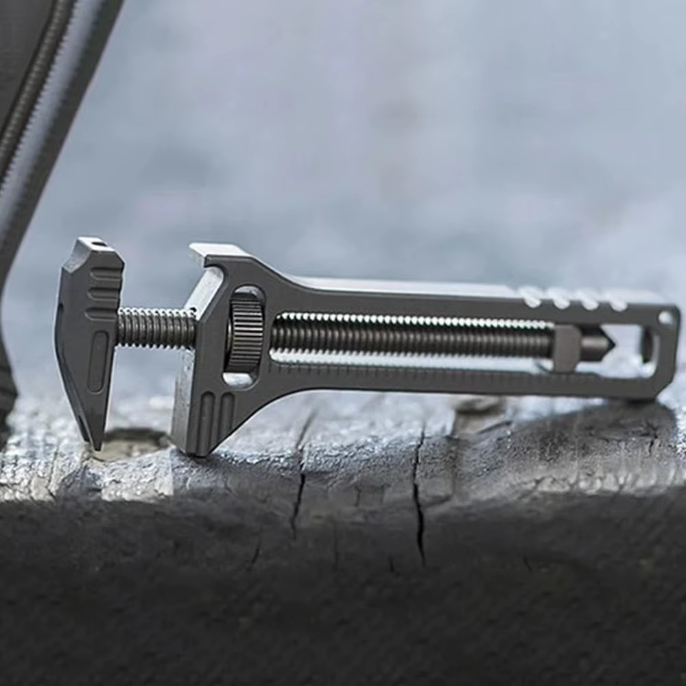 1PC EDC Multi Tool Compact Multitool Portable Tool Key Ring Chain Pocket Cutter