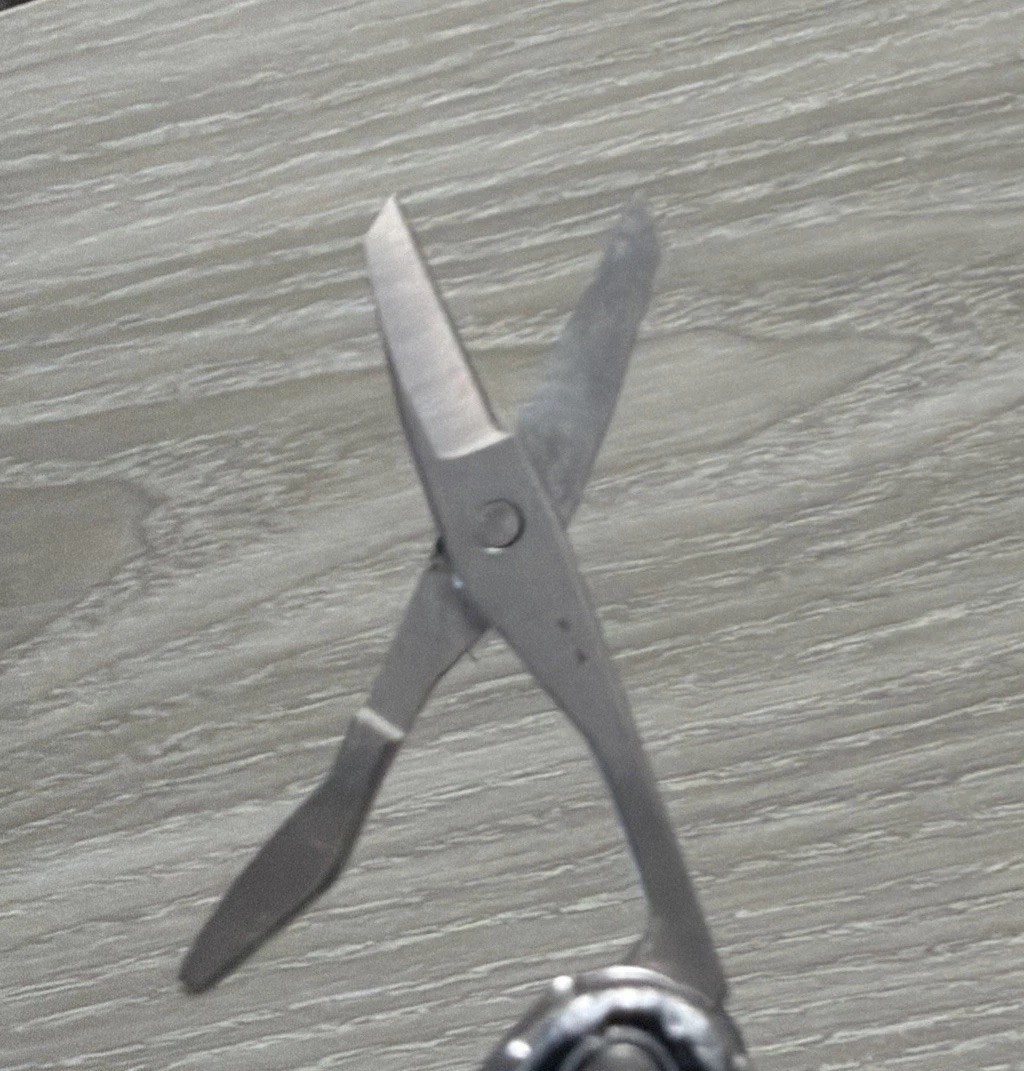 Leatherman Squirt PS4 MultiTool Plier Scissors Knife File Black Matte No Keyring
