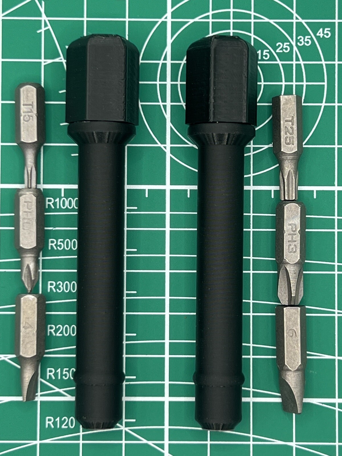 For/Multitool/EDC Tool. -2 Bit Holders-Bit Set- and -Flashlight-