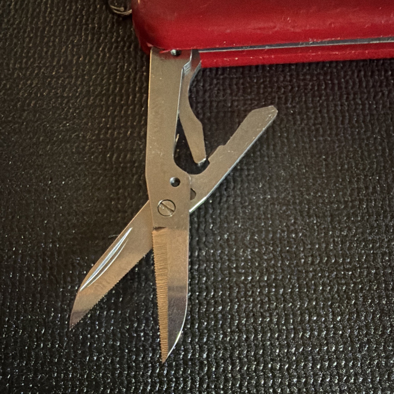 Wenger Eddie Bauer Essentials Multi-Tool Red
