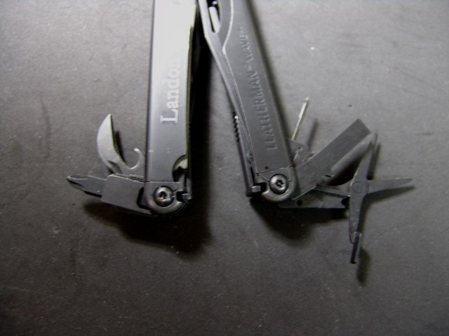 LEATHERMAN WAVE PLUS+ -BLACK OXIDE-MULTI TOOL-w/ HD LEATHERMAN CASE-NEAR MINT