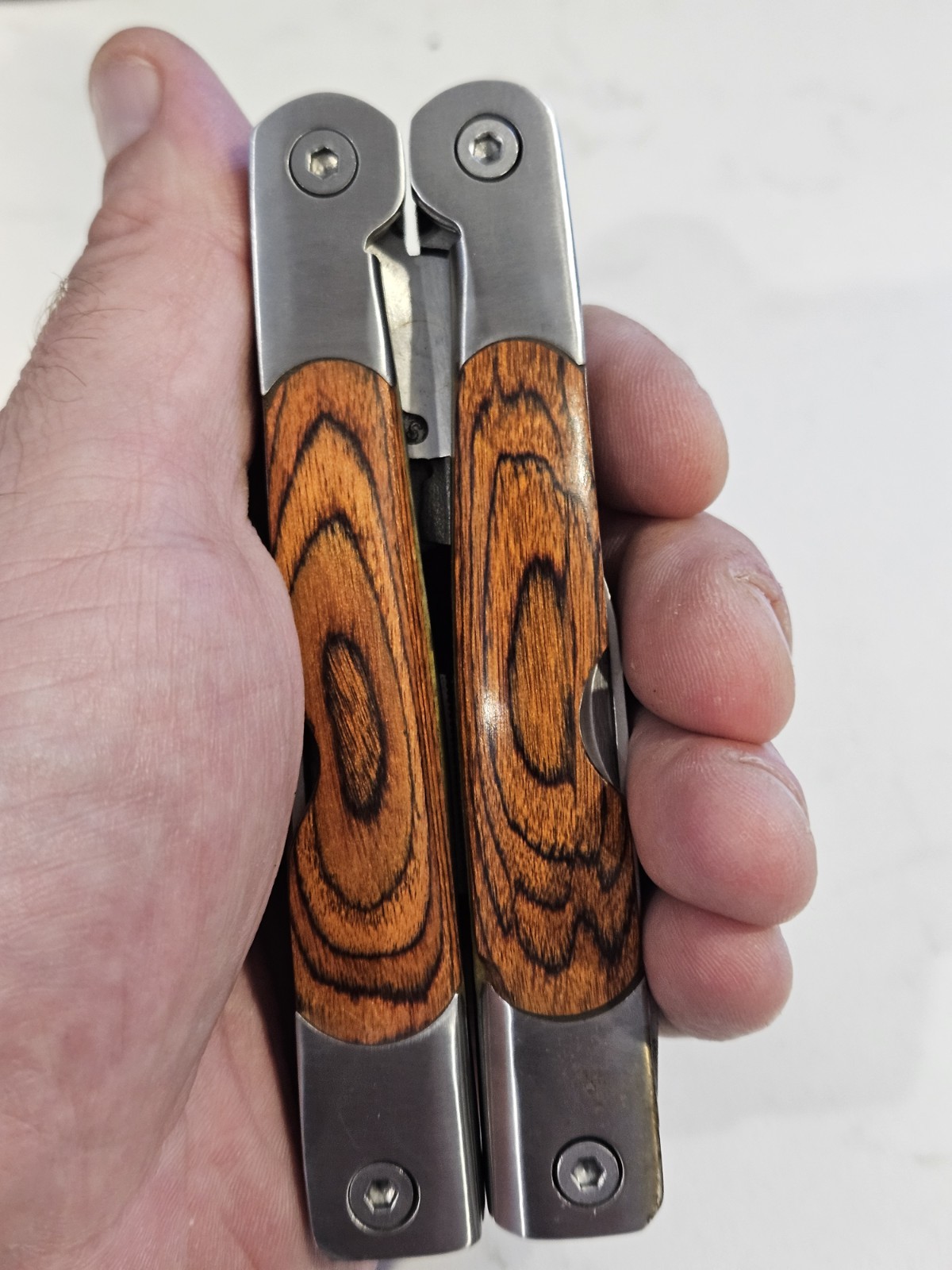 Stainless Steel Multi Tool Pliers Knife Saw Screwdrivers w/ Case & Bit Set
