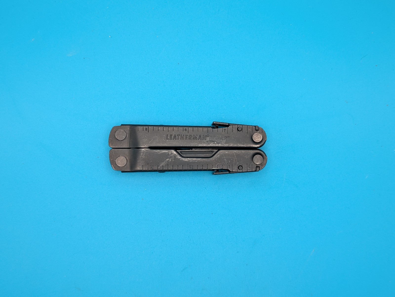 Leatherman Rebar Multi-Tool! Free Shipping! BLACK OXIDE! WITH SHEATH!