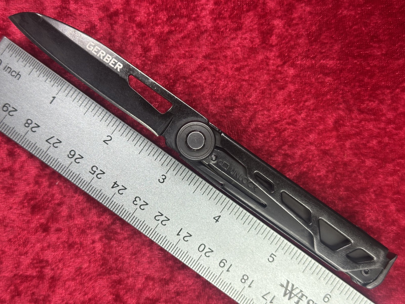 Gerber Armbar Scout Green 5 Tool Multi-Tool Knife Scissors With Pocket Clip(605)