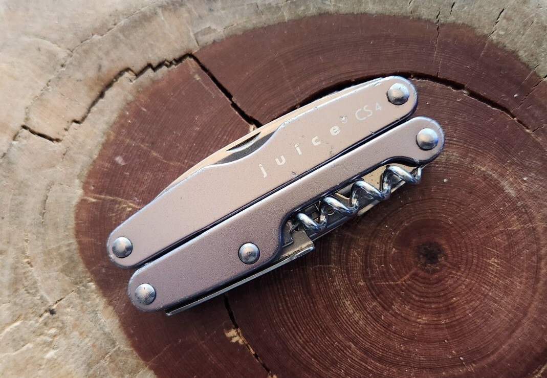 Leatherman Juice CS4 Storm Grey – Pliers Blade Corkscrew – Great Condition – C47
