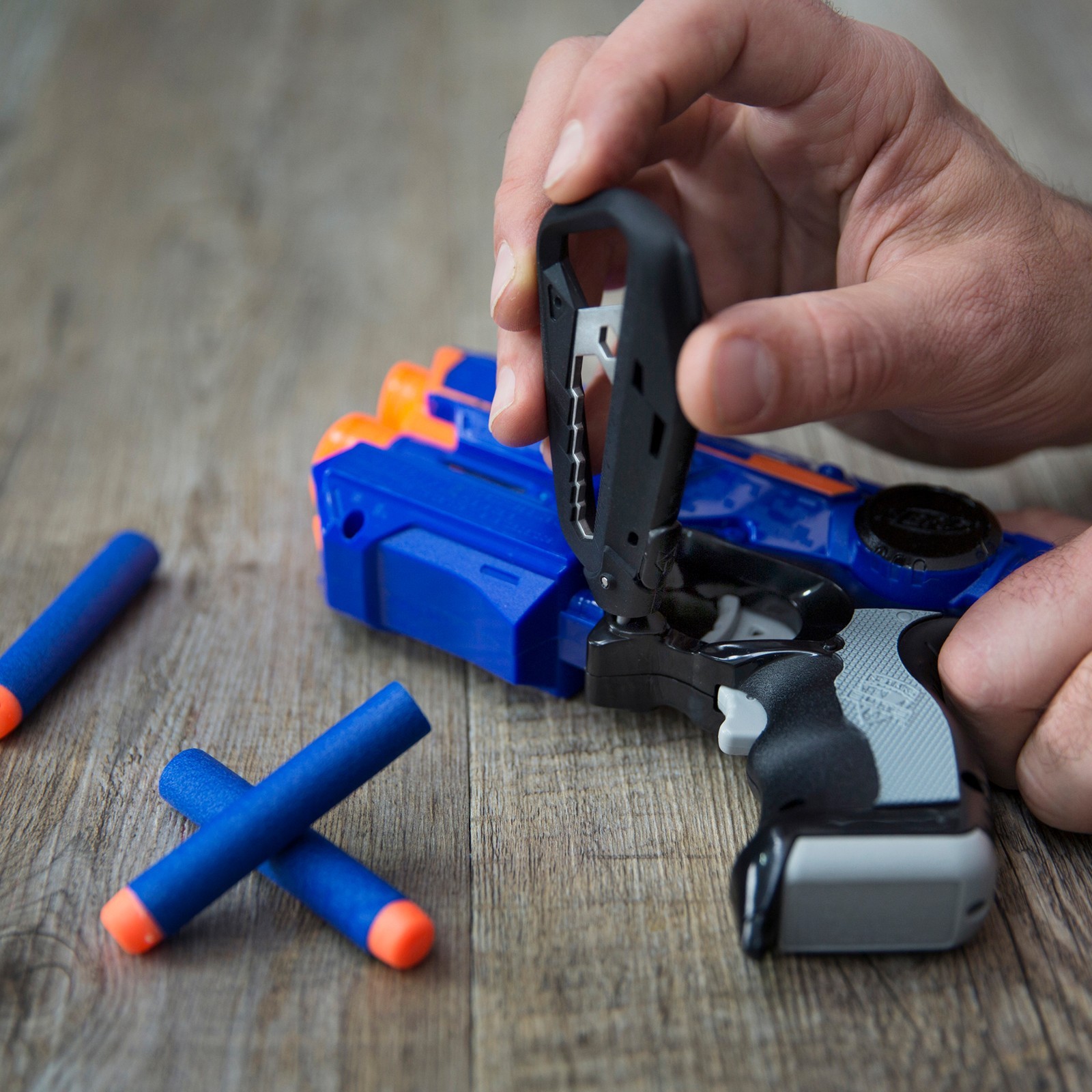 Tactica M.100 Lightweight Multitool Pocket EDC With Magnetic Bit Driver