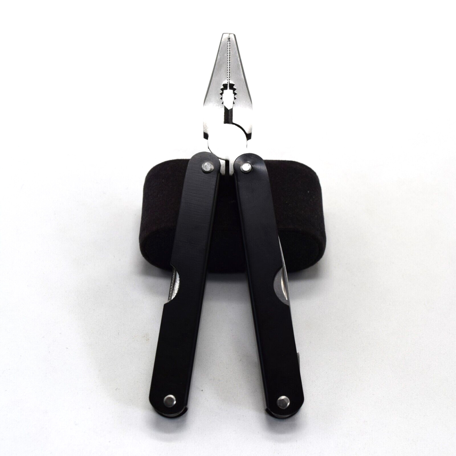 Minty Sharper Image Black Handle Heavy Duty Pliers Multitool