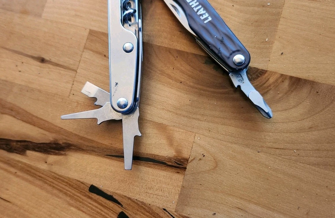 Leatherman Juice C2 Multi-Tool, Knife, Granite Gray, Retired – Excellent B93