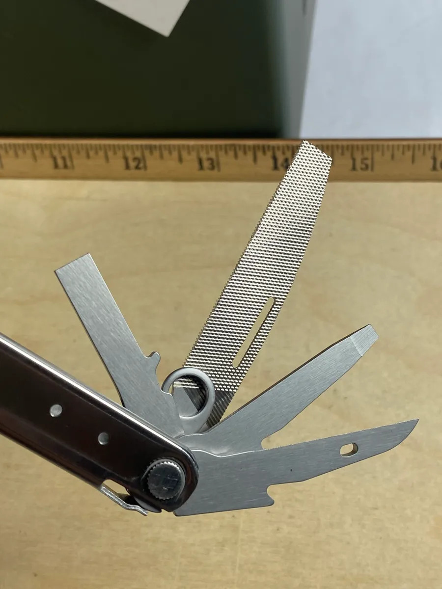 Leatherman Bond #BN1. Looks/feel brand new. (MSRP $59.95 NEW)
