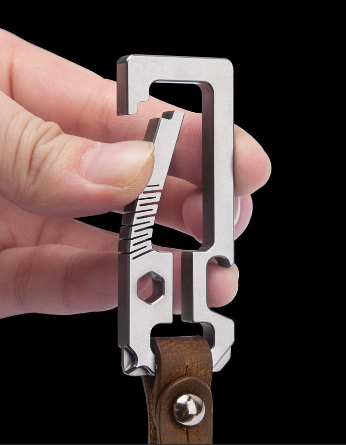 TC4 Titanium Alloy + Leather Multi Tools Keychain Carabiner Car KeyPendant EDC