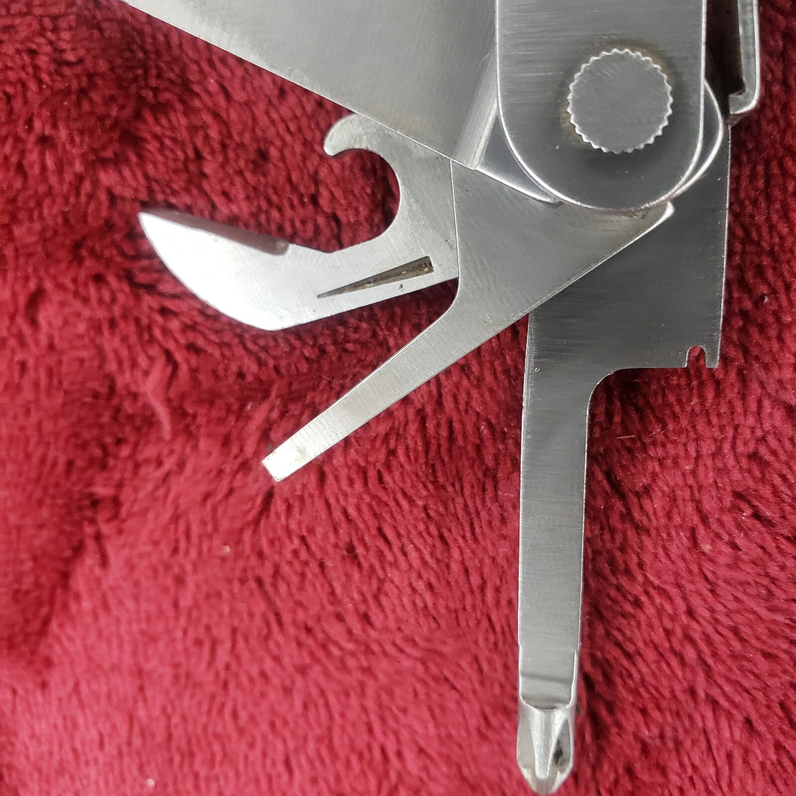 🔪 🔪 Leatherman Super Tool Multi Tool with Sheath.