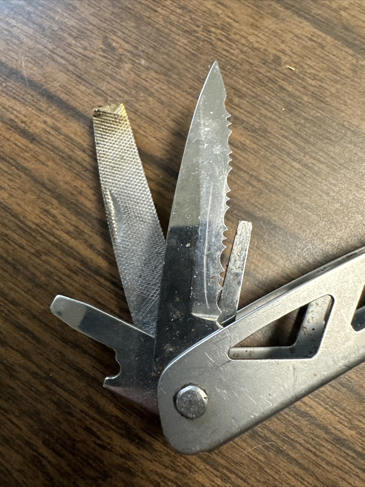 Sheffield Multi Tool Pliers Knife Pliers Style 9-in-1