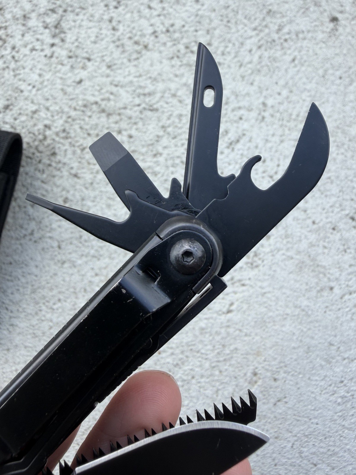 MOSSY OAK 19-IN-1 STAINLESS STEEL MULTI TOOL FOLDING POCKET PLIER SURVIVAL TOOLS