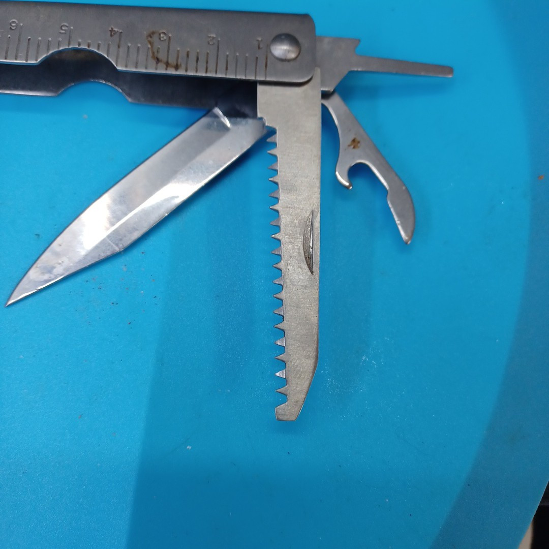 Winchester Multi-Tool Stainless Steel Finish – 4.25 inches closed
