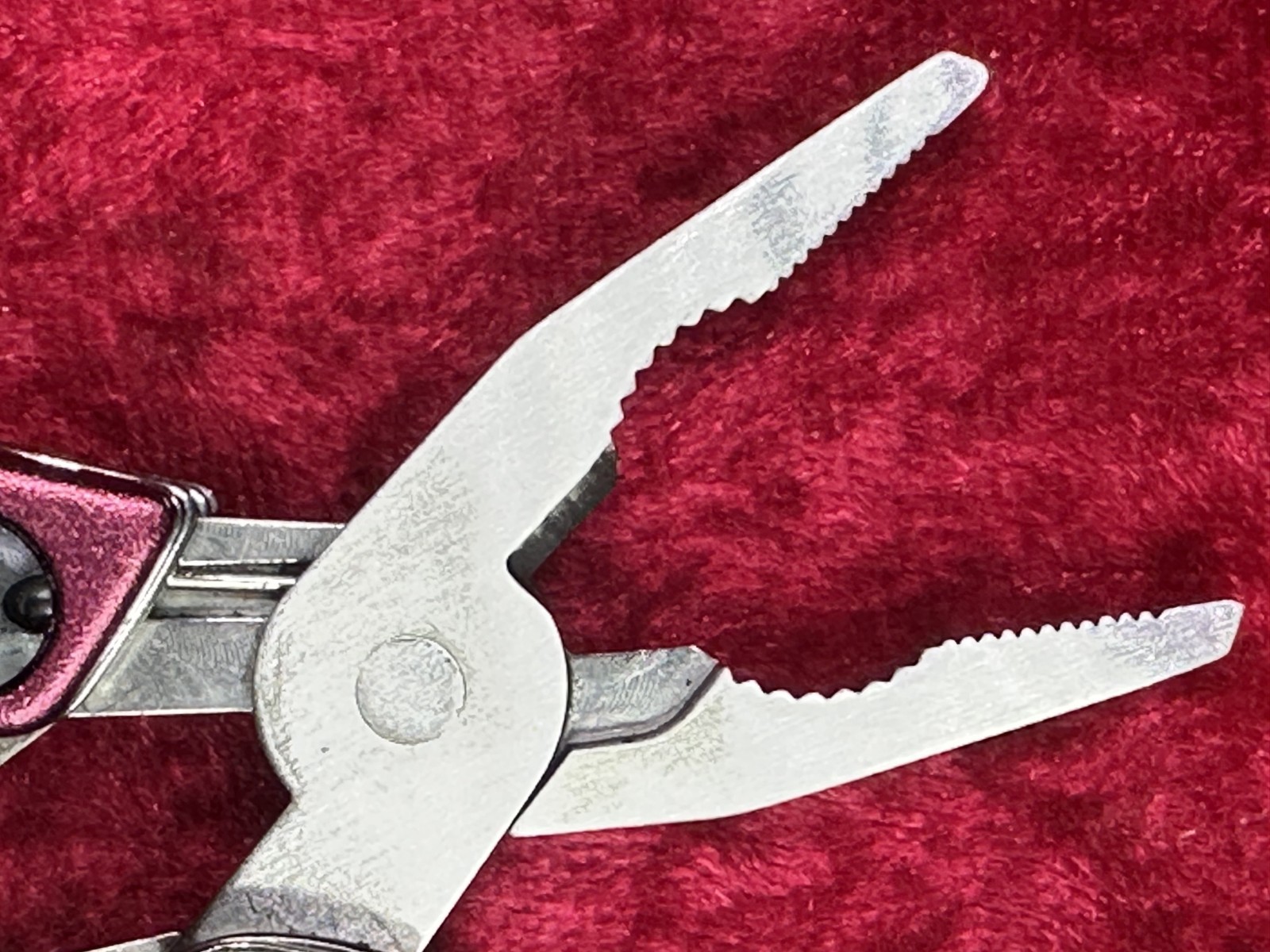 Gerber Dime Burgundy Wine Mini Multi-Tool Keychain Random Pick Rare Color (678)