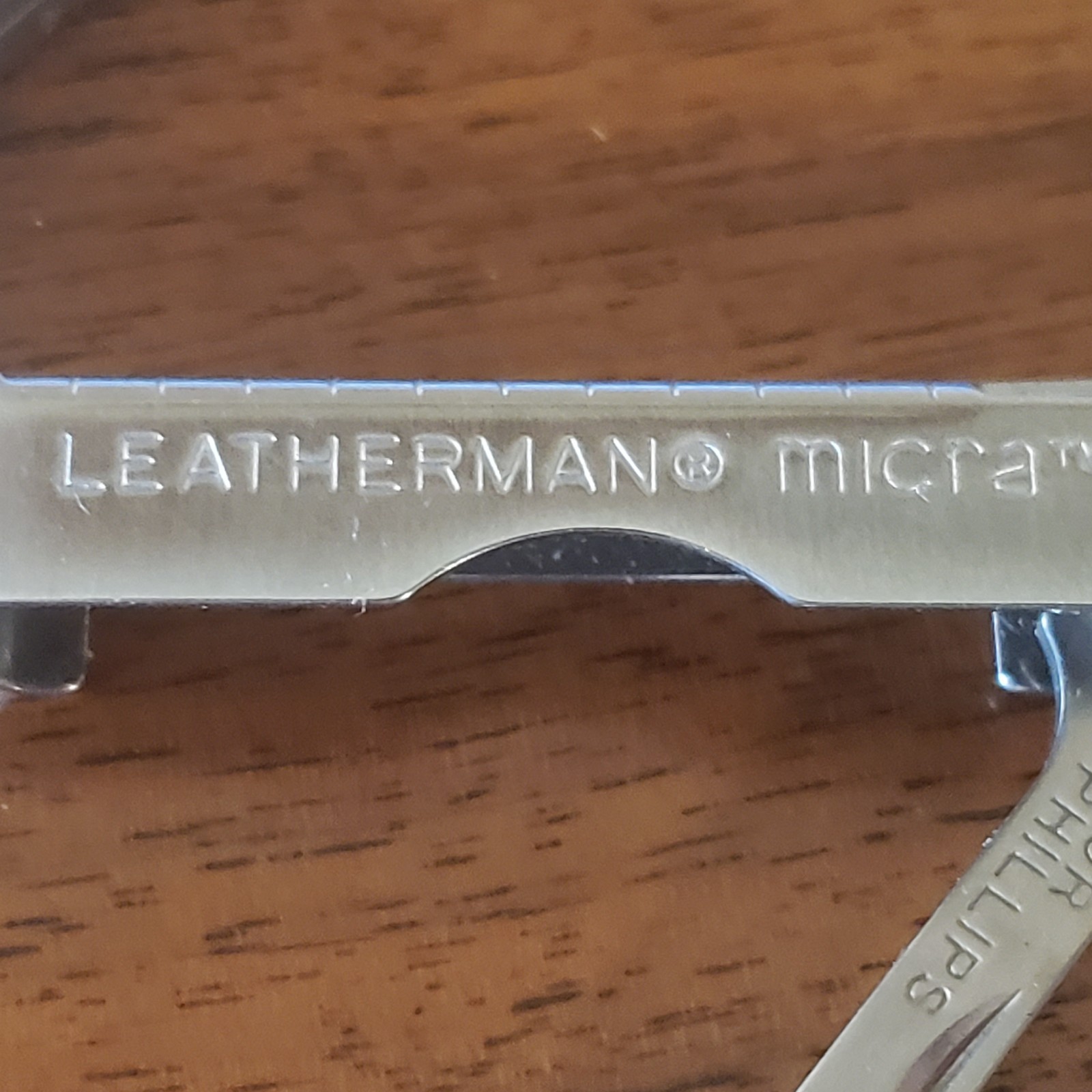 Leatherman Micra Multi-Tool – Stainless Steel 10 In 1 Pocket Keychain NEW Minty