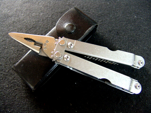 SOG POWER ACCESS-MULTI TOOL-CASE-KLEIN TOOLS-FOLDING-LOCKING-UTILITY KNIFE-EXLNT