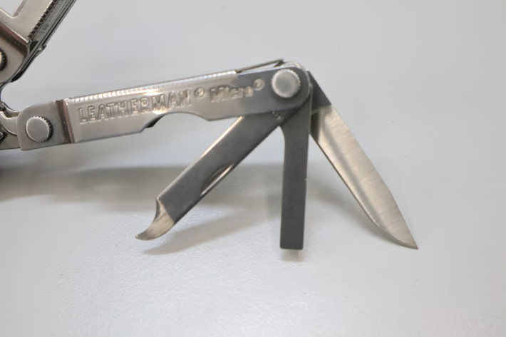 Leatherman Micra Multi-Tool – Stainless Steel 10 In 1 Pocket Keychain NEW Minty