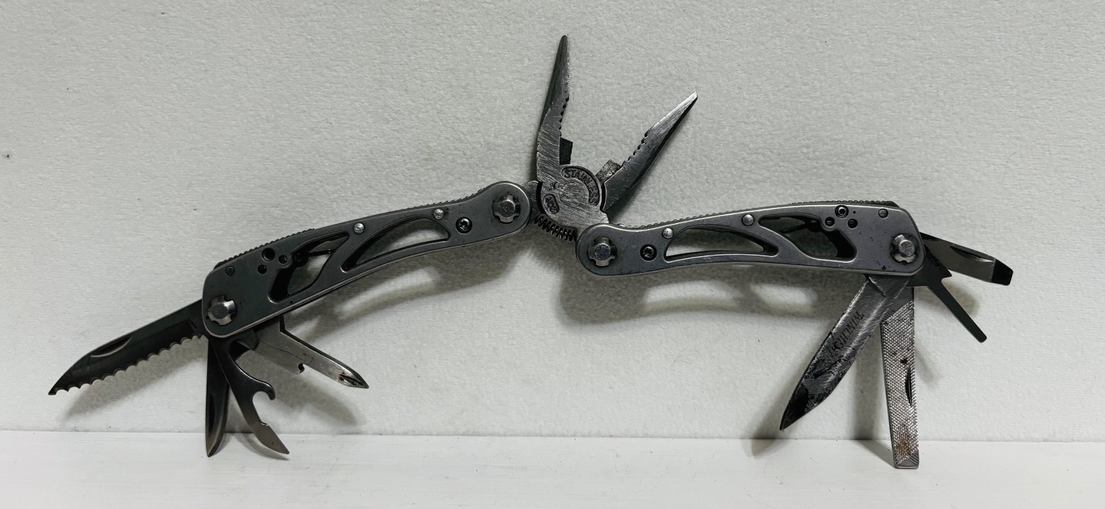 Winchester Multitool Pliers Knife Stainless Steel Multi Tool Folding Camping Too