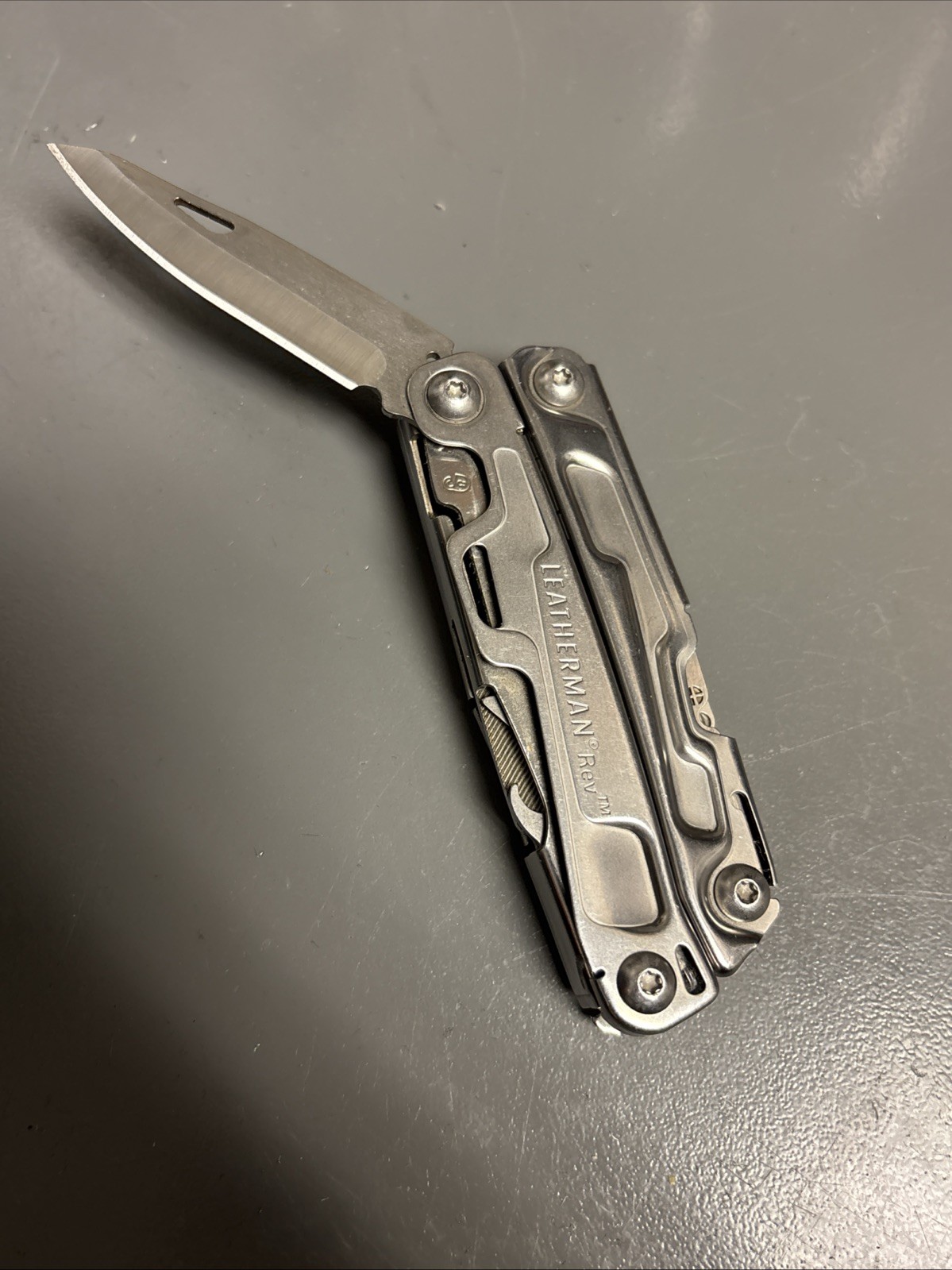Leatherman Rev Multitool