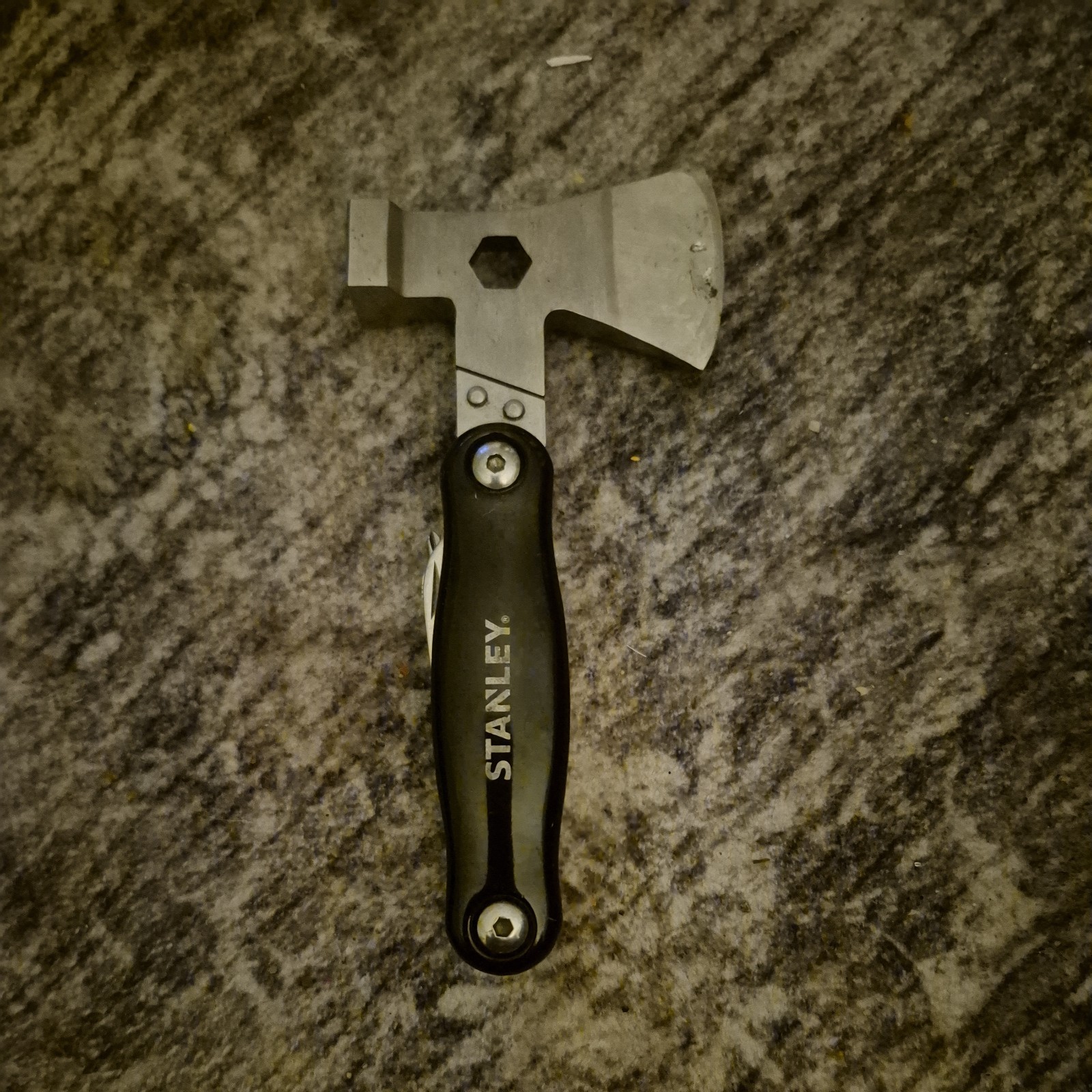 Stanley 11-in-1 Hammer Multi-Tool – Hammer – Screwdriver – Pliers – Saw & More