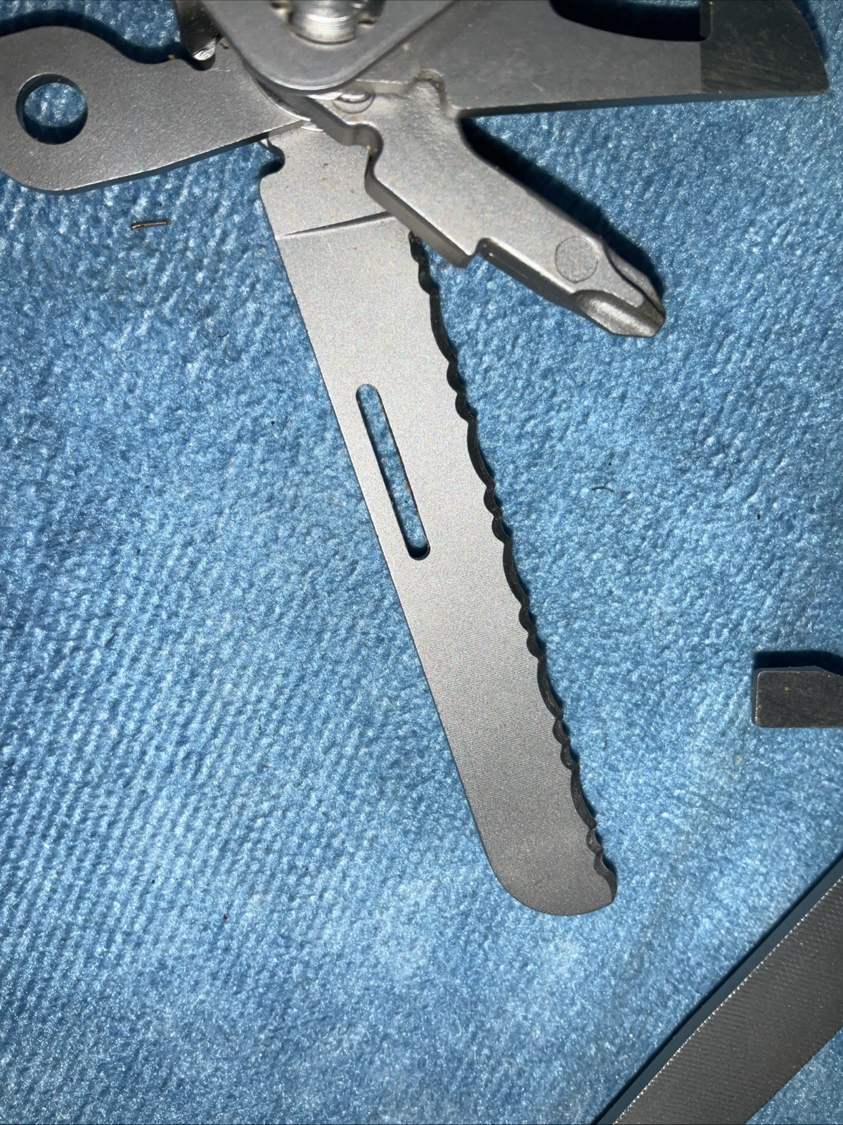 Gerber USA Multi-Plier 400 Original Black Oxide SnubNose Multi-Tool w/Sheath(576
