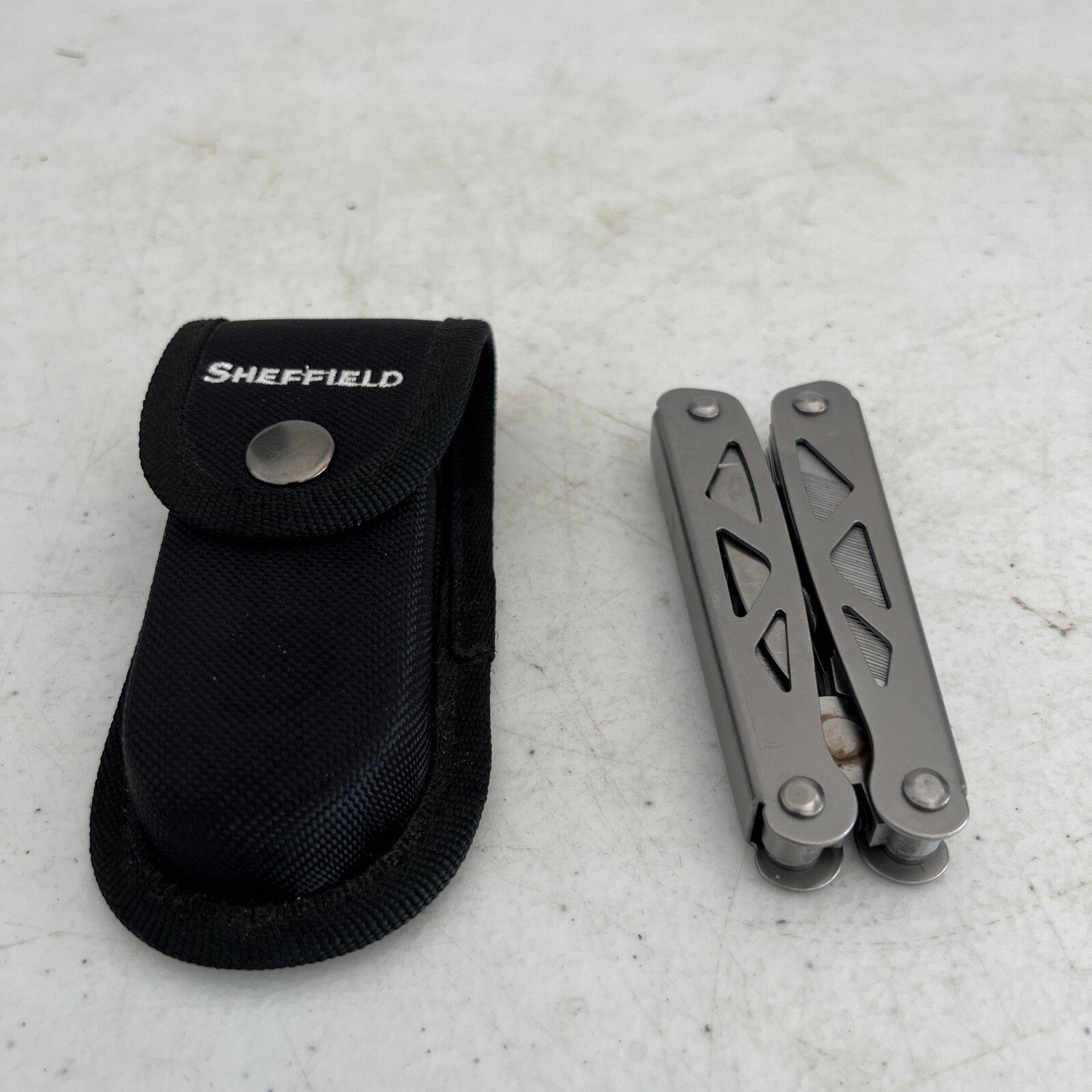 Sheffield 12-IN-1 MULTI TOOL – Pliers, Screwdriver, Knife & More
