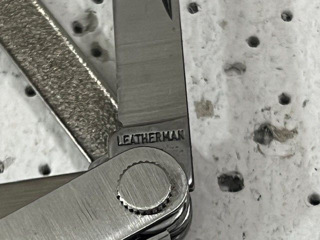 Leatherman Micra silver USA 2.62″ Stainless Folding Multi Tool Knife Scissors —