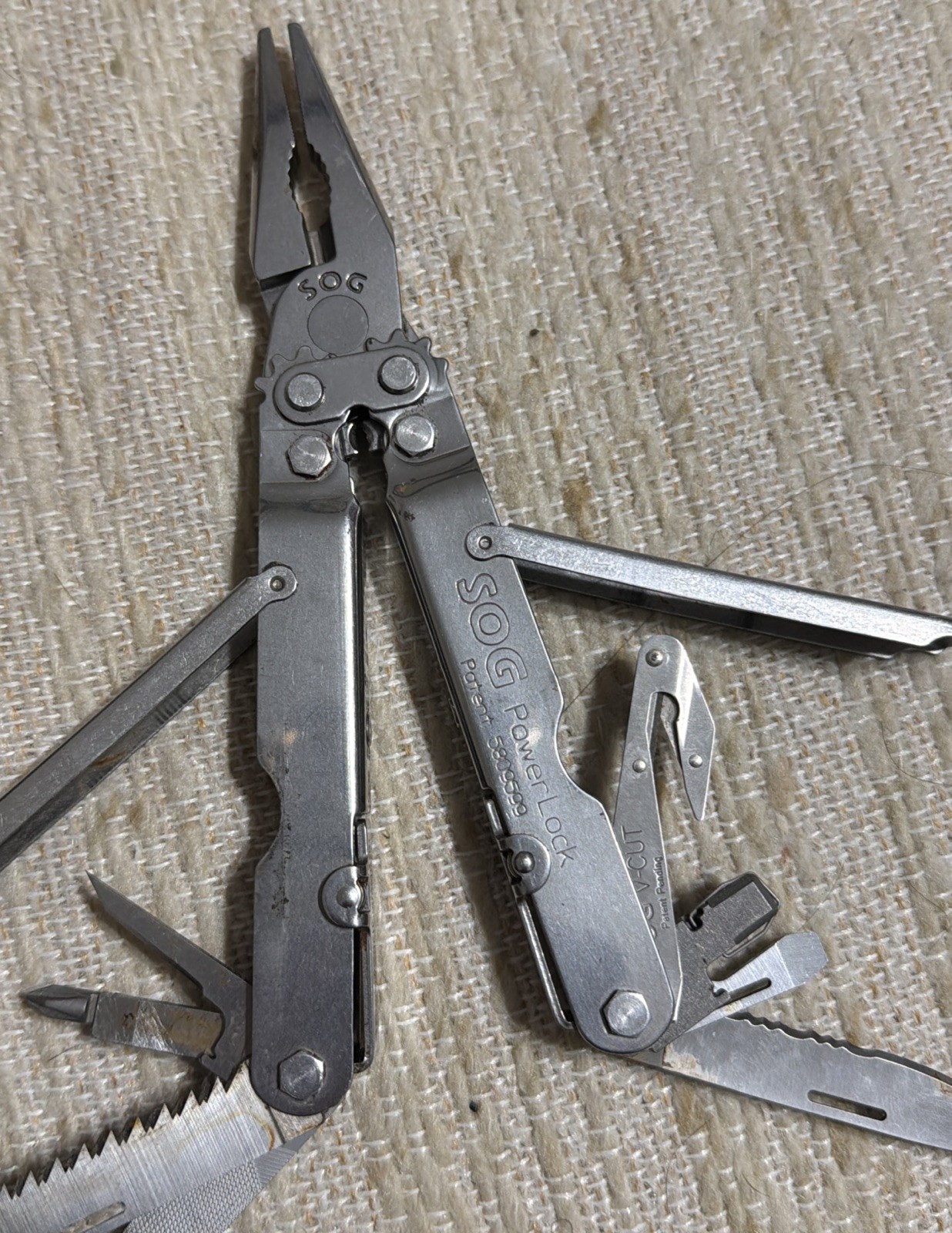 SOG PowerLock Pliers Multi Tool w/ Leather Sheath… FREE S&H!