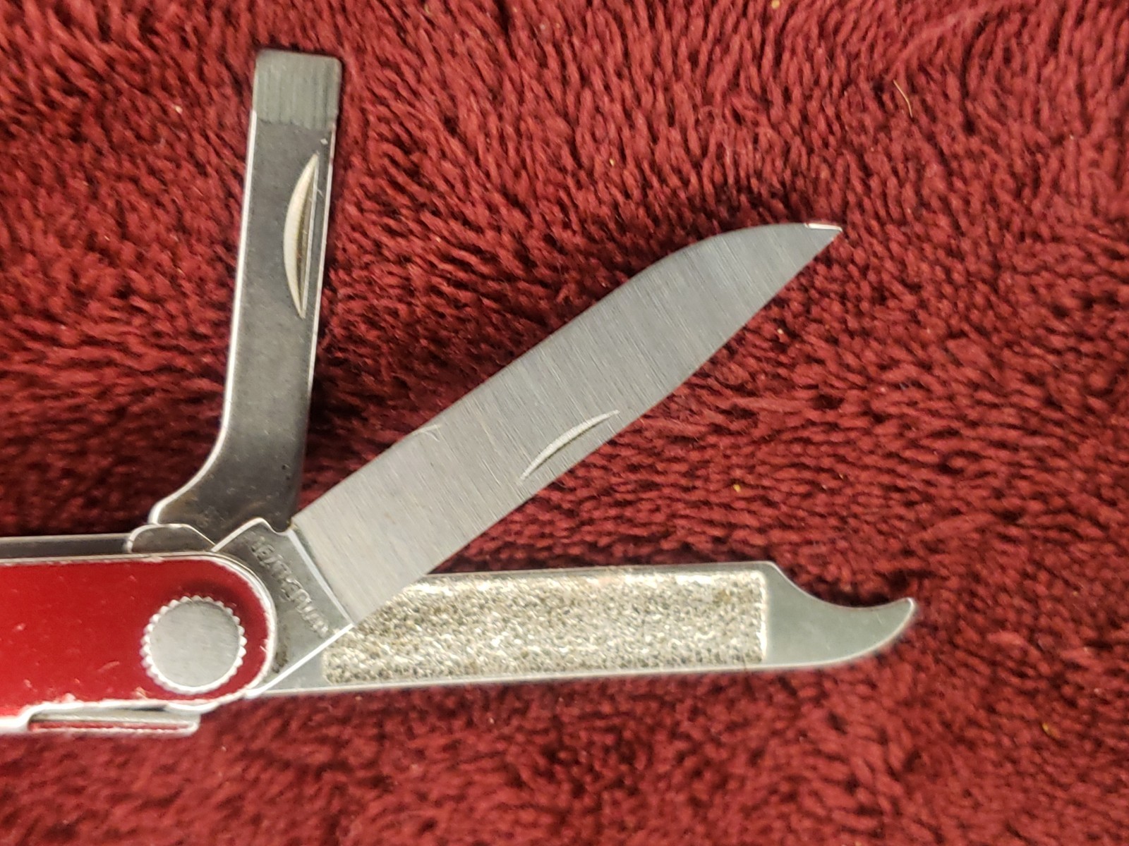🔪🔪 Leatherman Micra Red Blue Multitool White claw keychain 0121 date code