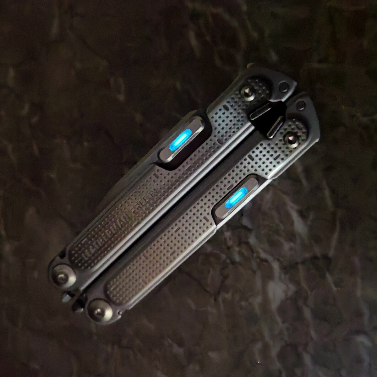For Leatherman Free P2 P4 ARC knife Saw file Thumb Grip Tabs Aluminum alloy CNC