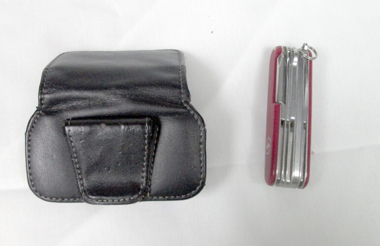 Swiss Army Knife OFFICIER SUISSE VICTORINOX SWITZERLAND 13 Tool Pocket Knife
