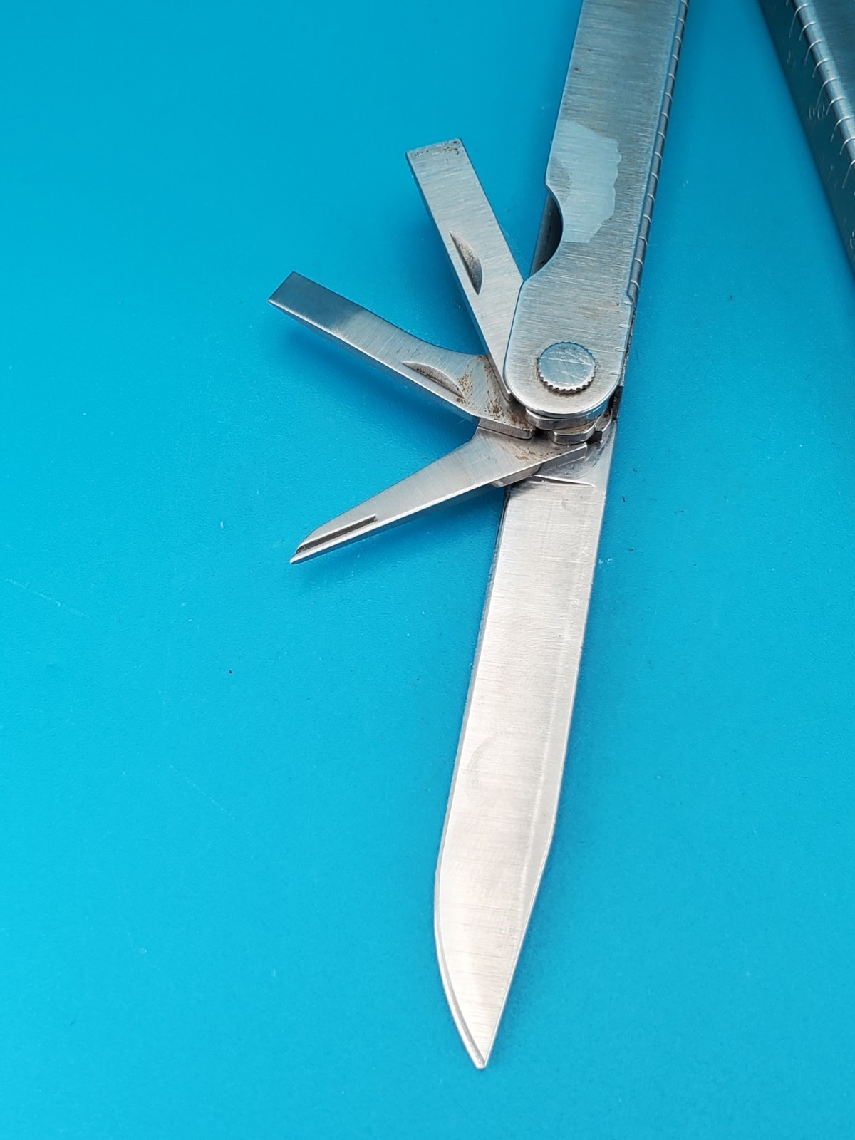 Leatherman PST Multi Tool! 01/00 Date Stamp! With Sheath!