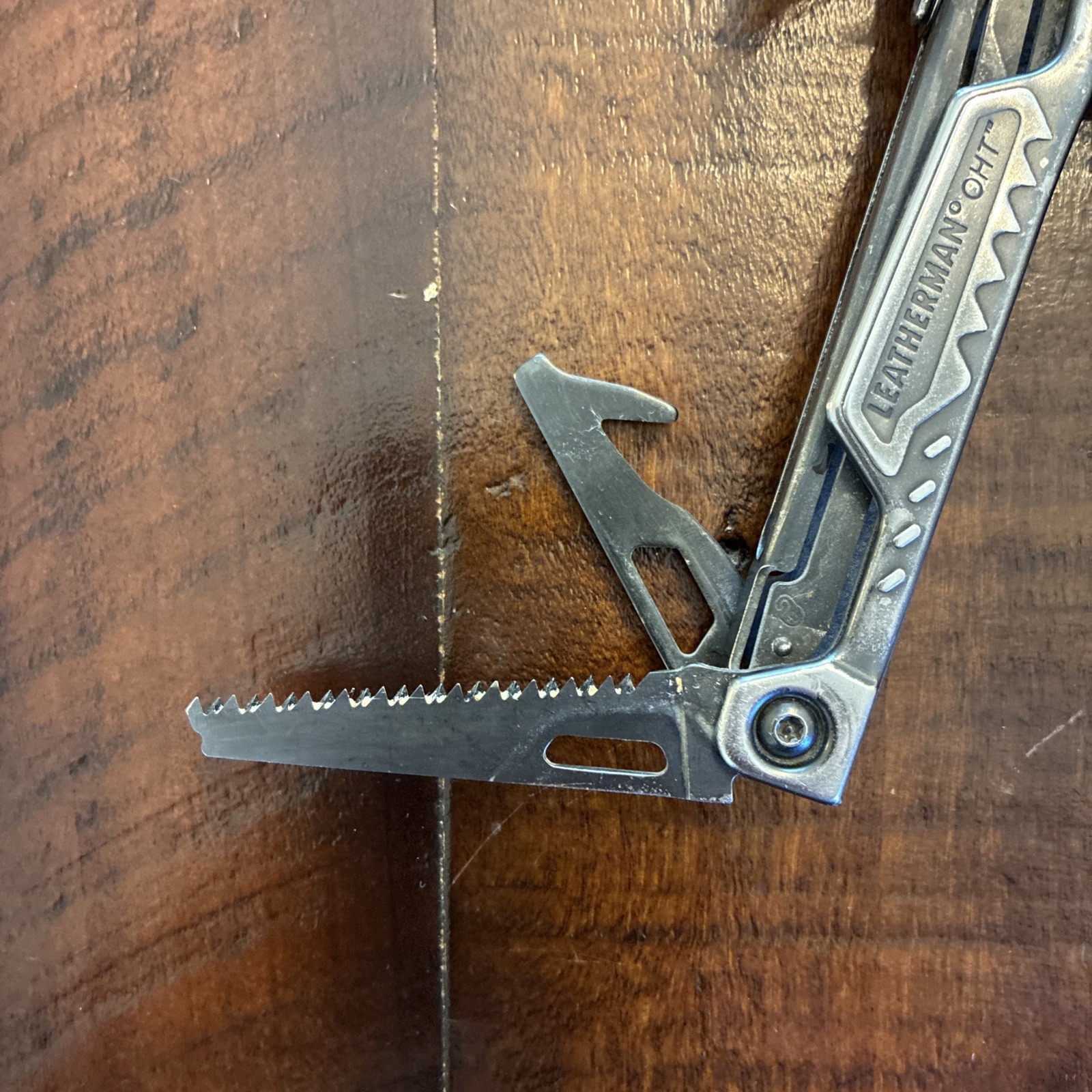 Leatherman OHT Multi-Tool Knife Discontinued 11/17 – Silver / Black – Very Good
