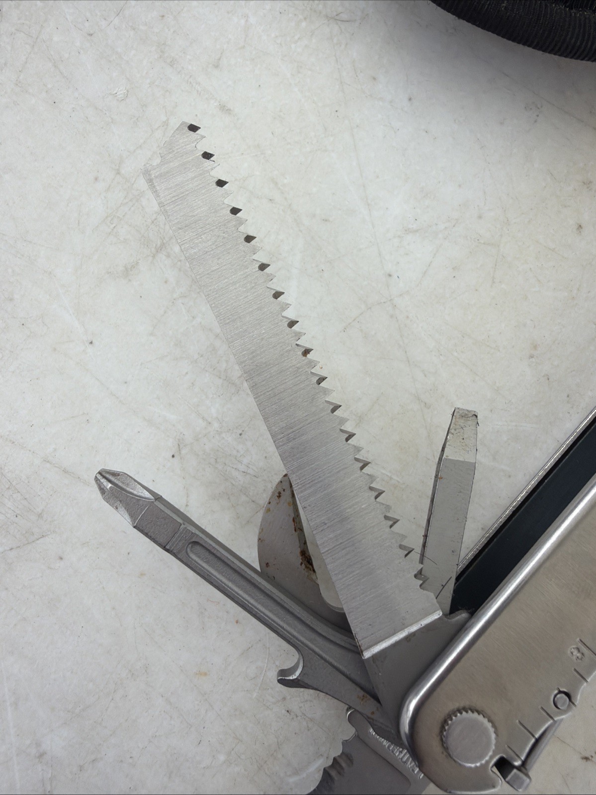 Leatherman Core Multi-Tool – Excellent 🔥