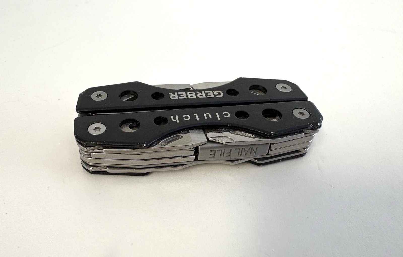 Gerber Clutch Mini Multitool Keychain Black Pliers + Gerber 650 Folding Knife