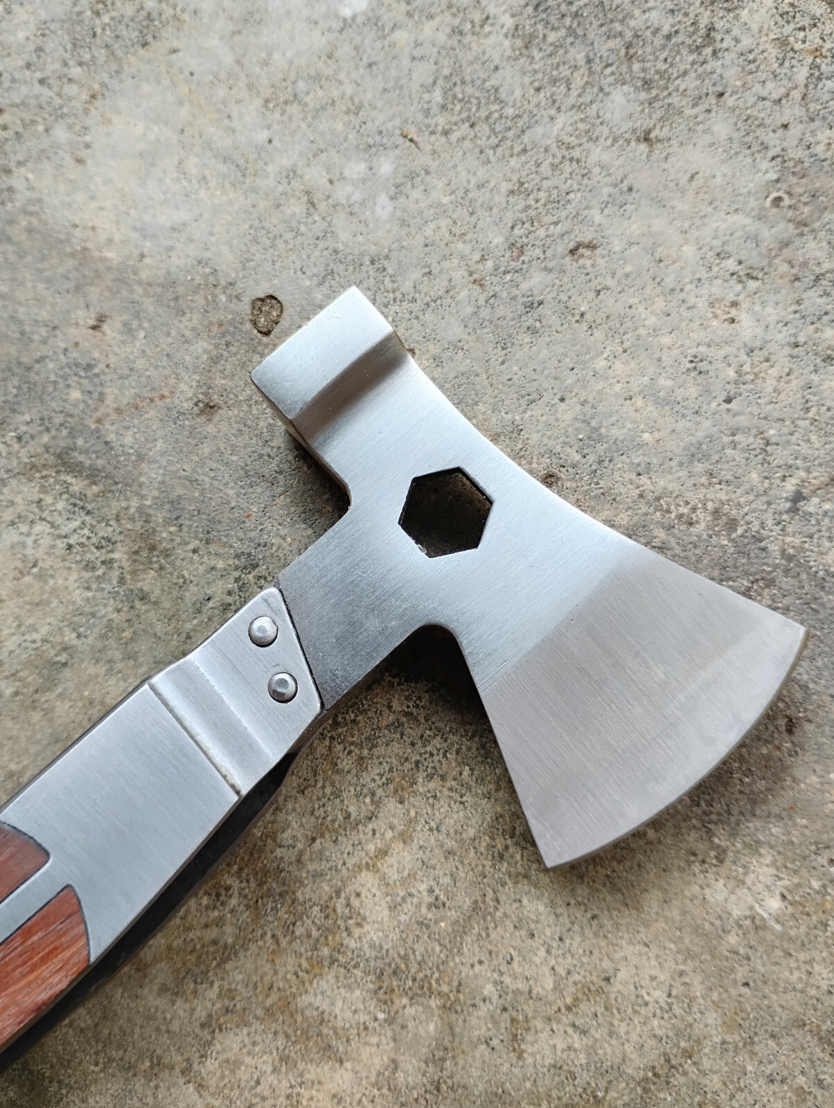 SHEFFIELD MULTI TOOL HATCHET SAW w/ SHEATH