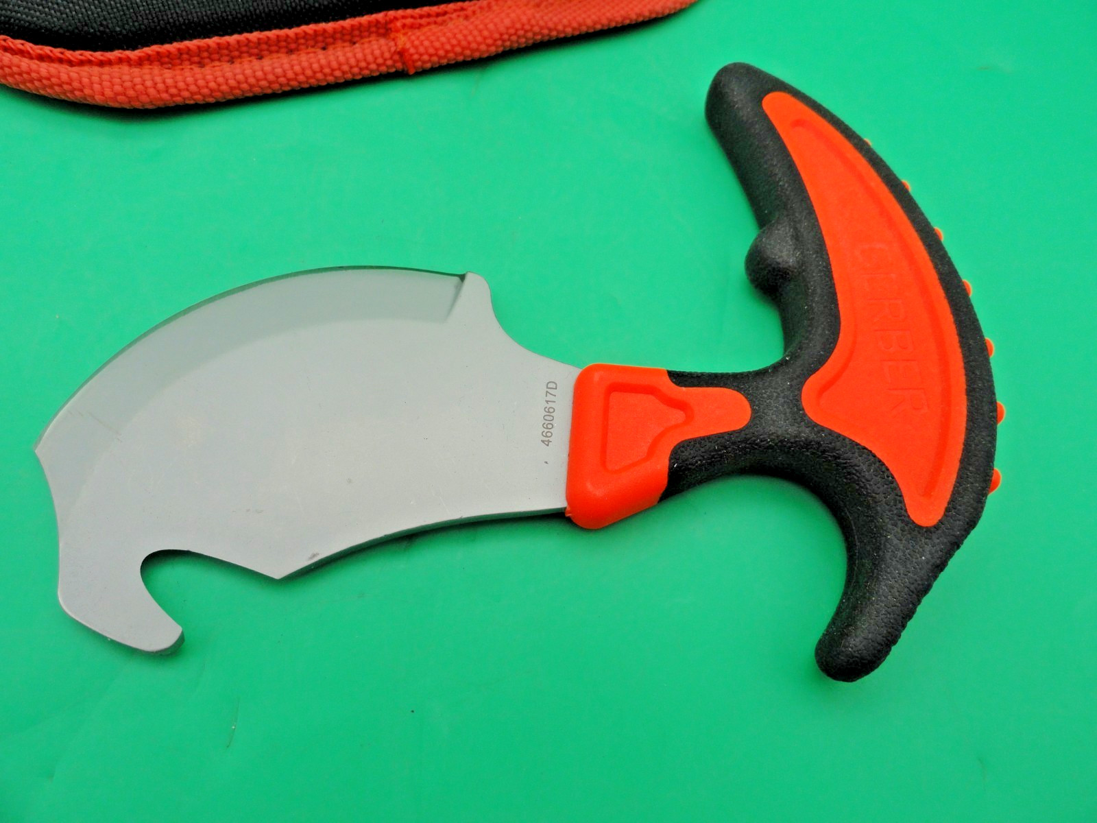GERBER FISKARS 33-011623 SKINNING KNIFE