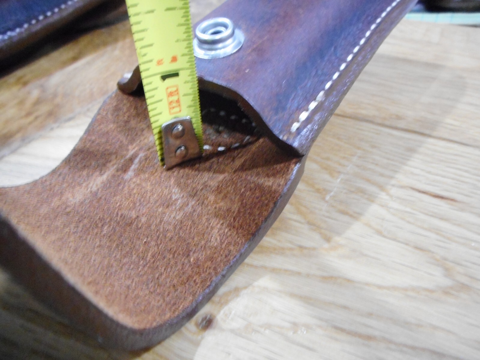Gerber Diesel or MP600 multi tool leather sheath. Sheath only. You choose snap.