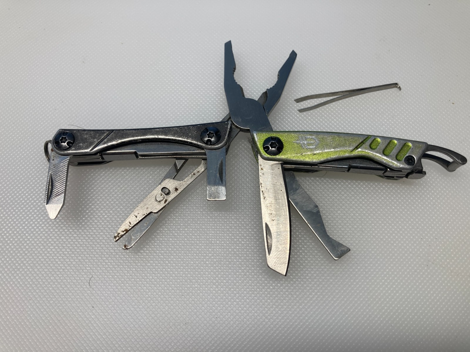 Gerber Dime Mini Multi-Tool, Knife, Pliers, Scissors, Green (C)
