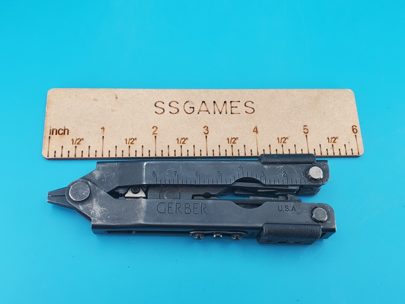 Gerber MP600 Black Oxide Multi-Tool Needle Nose Pliers! With Sheath!