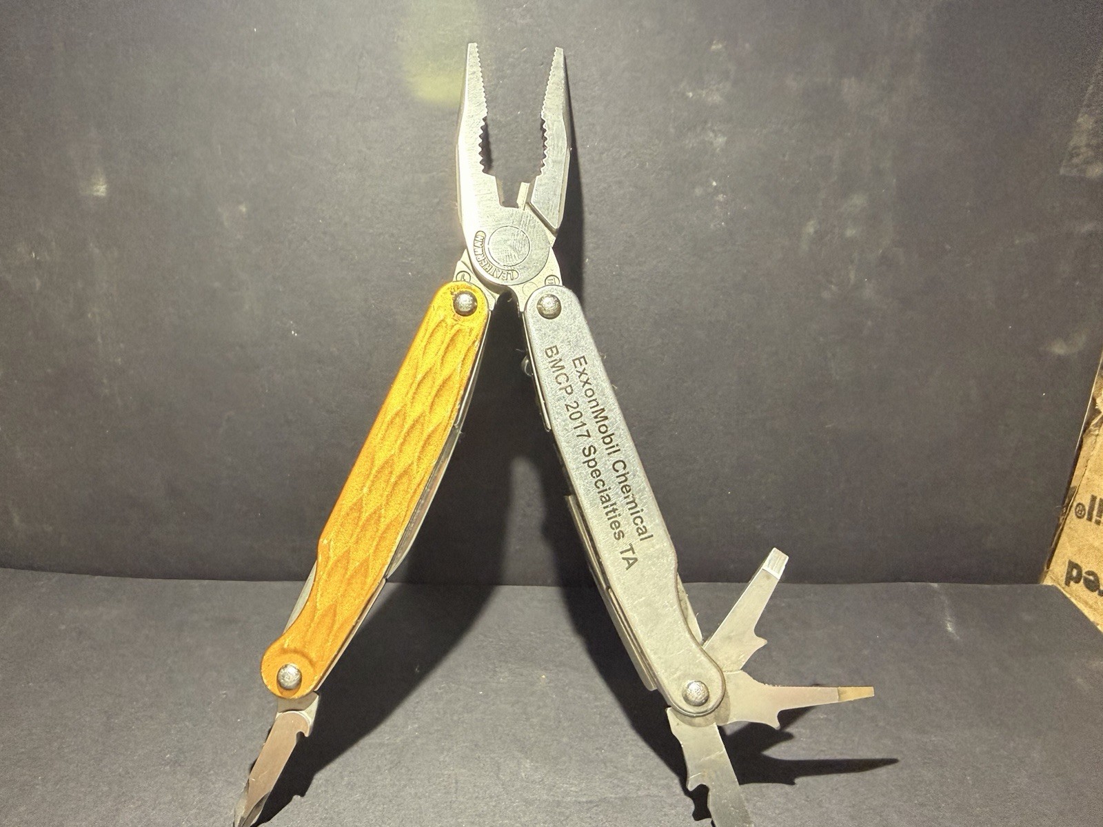 Leatherman Juice C2 Sunrise Yellow Multi-Tool