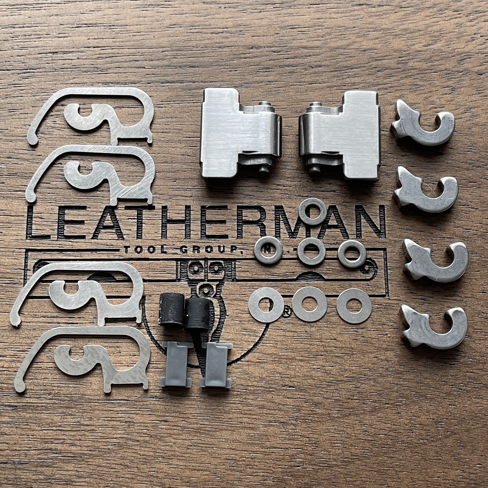 Leatherman Parts for Replacement: Leatherman FREE P4 washers bushings