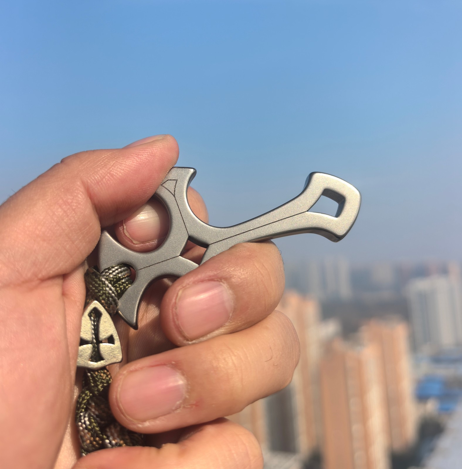 TC4 Titanium alloy Crusader Cross Pendant EDC Self Defense Tool Weaving rope Set