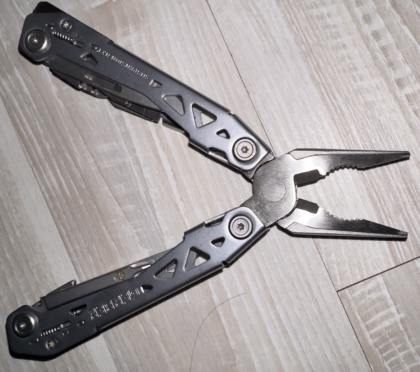 Used Grey Gerber Suspension NXT Multi-Tool Plier Scissor knife Ruler Screwdriver