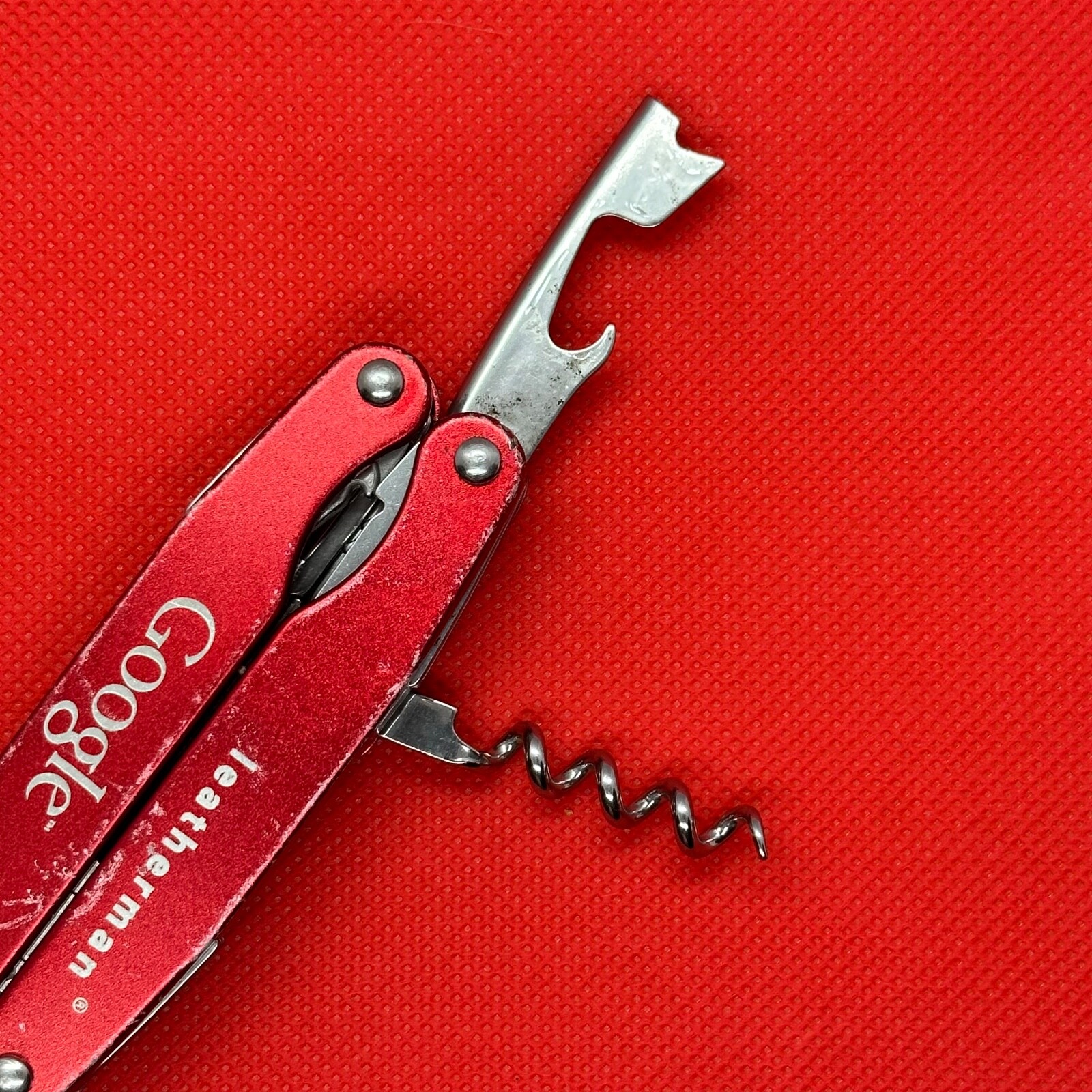 Red “Google” Leatherman Juice C2 Multitool. Discontinued/Retired **READ**